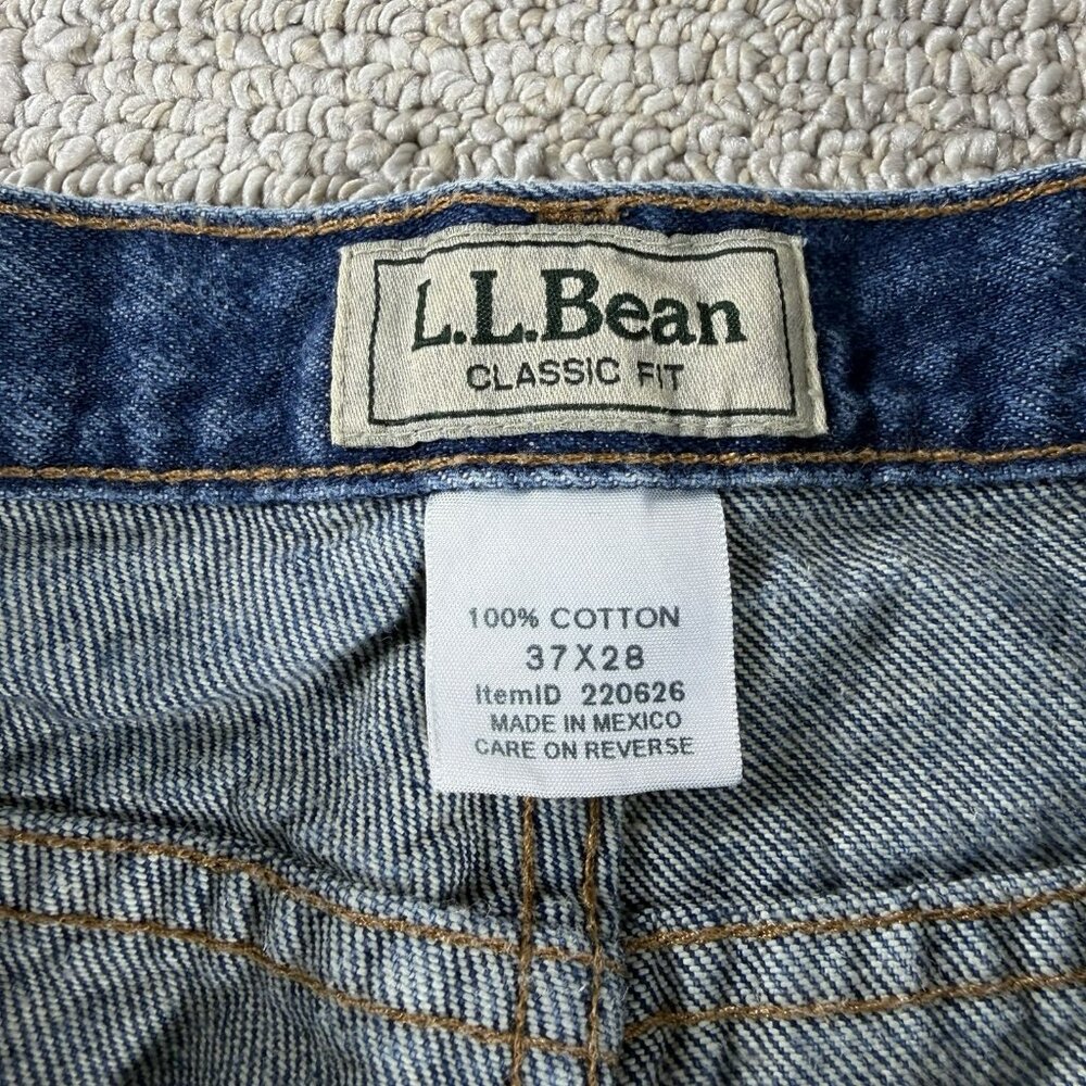L.L. Bean Relaxed Fit Straight Leg Denim Jeans Blue Men’s Size 37 x 28 - Picture 3 of 5